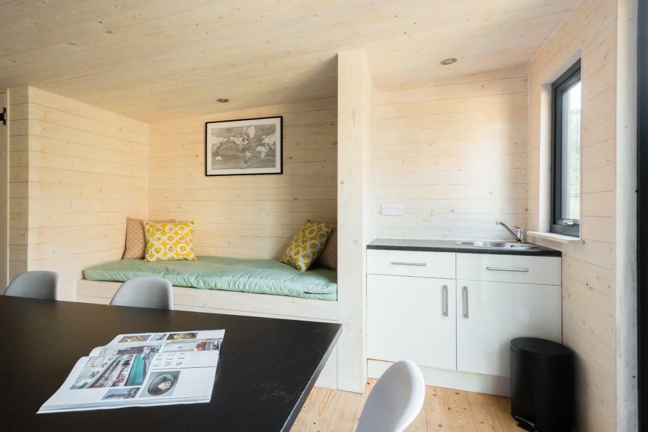 The Navy Court - Scandinavian Inspired 4Bdr Home Oxford Extérieur photo